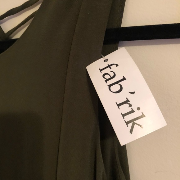 Carmela Dress Size Large - Picture 4 of 6